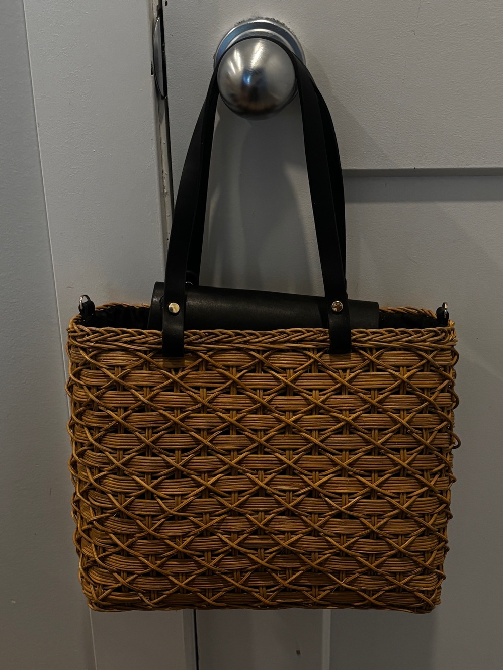 Zara Basics Woven Straw Tote